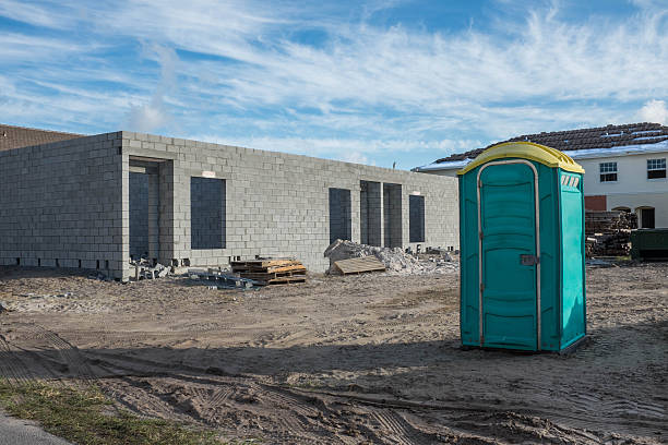 Porta potty delivery and setup in Red Bud, IL